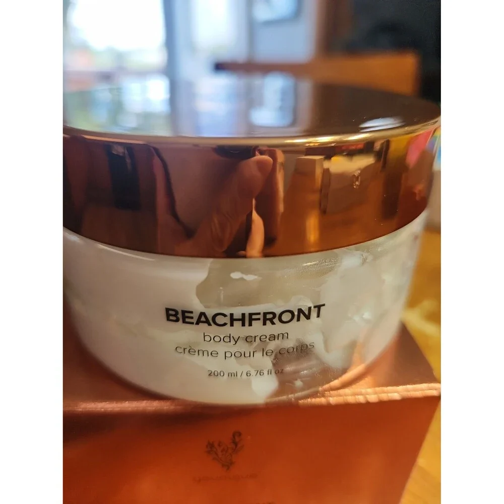 Younique Beachfront Body Cream 200 ml NIB sealed discontinued product